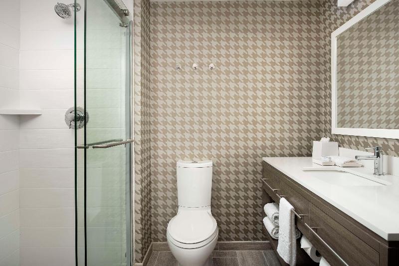 Home2 Suites By Hilton Fort Myers Airport image