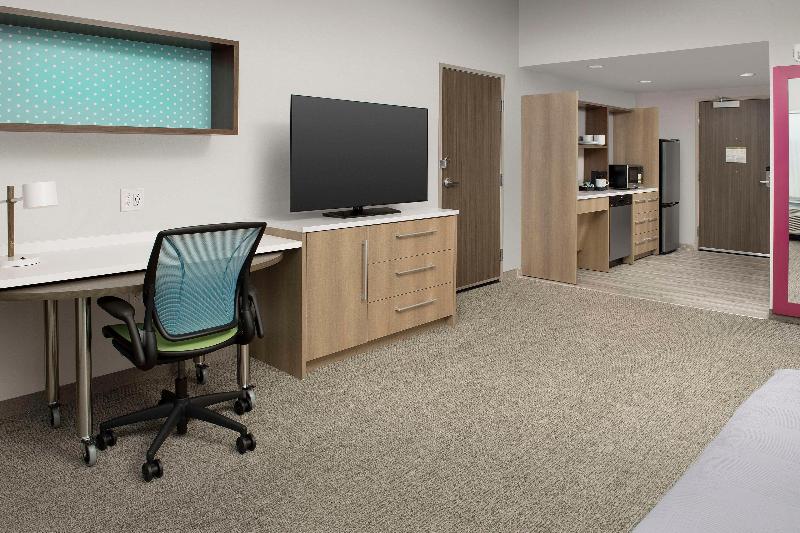 Home2 Suites By Hilton Fort Myers Airport image
