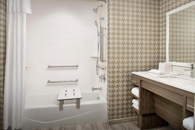 Home2 Suites By Hilton Fort Myers Airport image