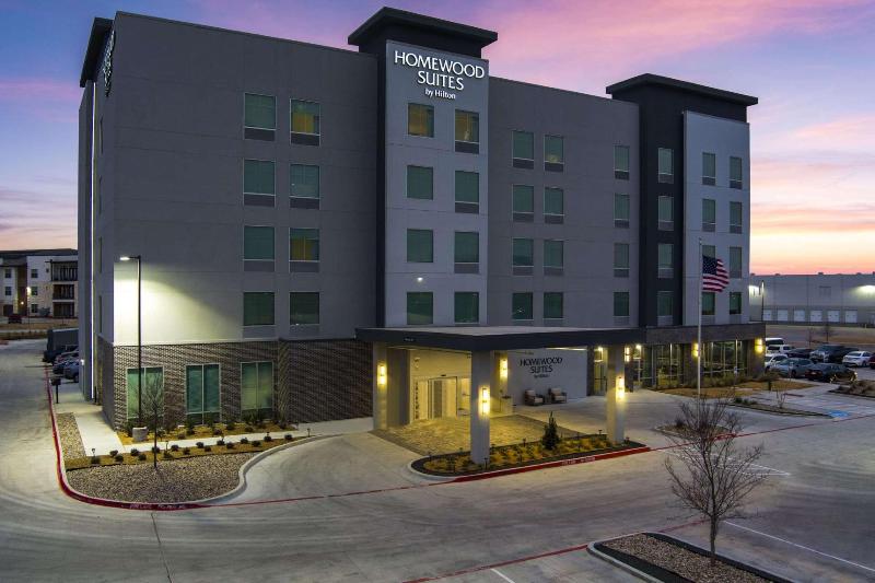 Hotel Homewood Suites by Hilton DFW Airport South