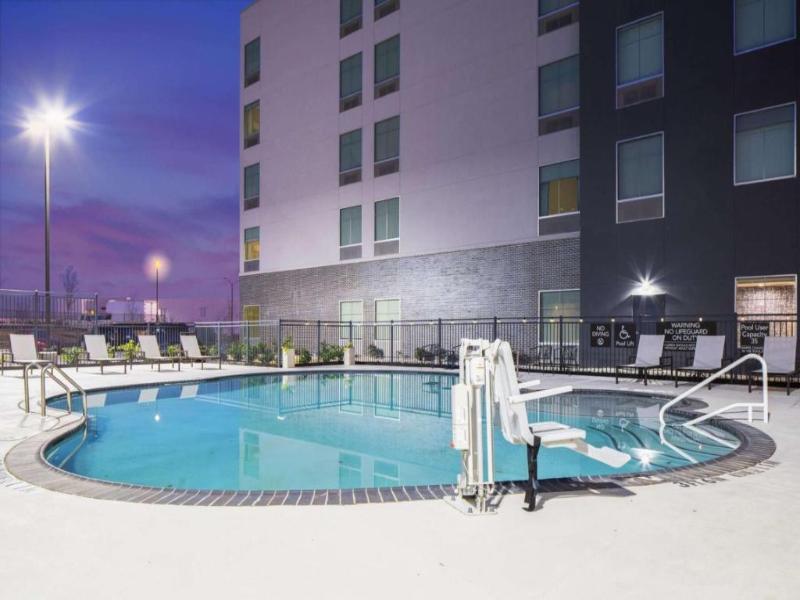Homewood Suites by Hilton DFW Airport South image