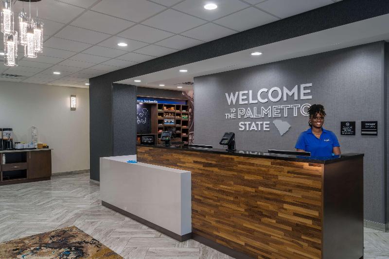 Hampton Inn By Hilton Hardeeville image