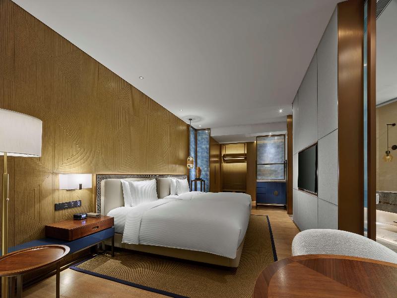 Hilton Hainan Ocean Flower Island image