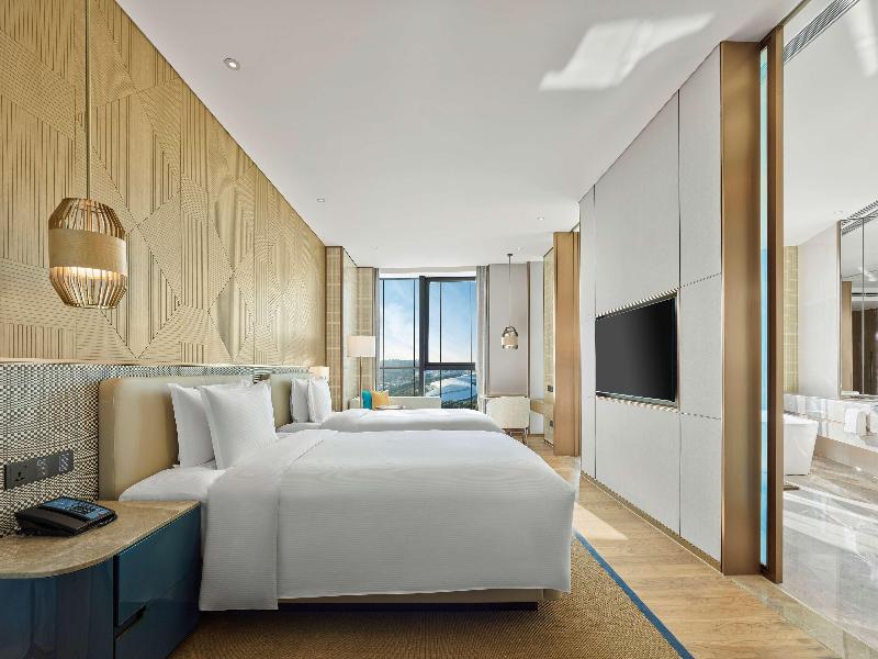 Hilton Hainan Ocean Flower Island image