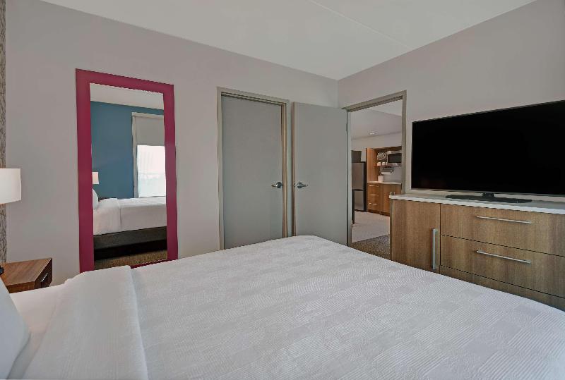 Home2 Suites by Hilton Atlanta Airport North image