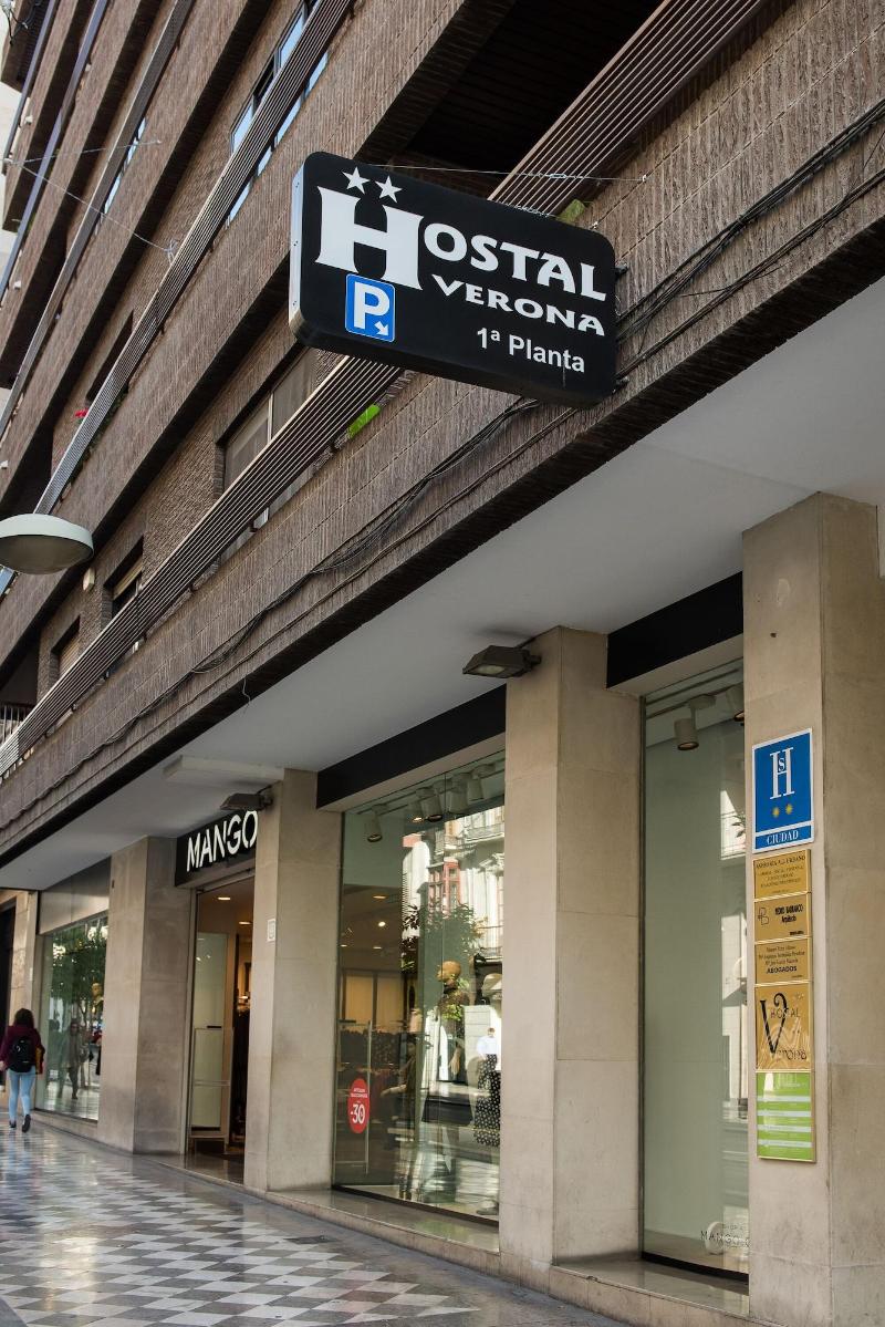 Hostal Verona image