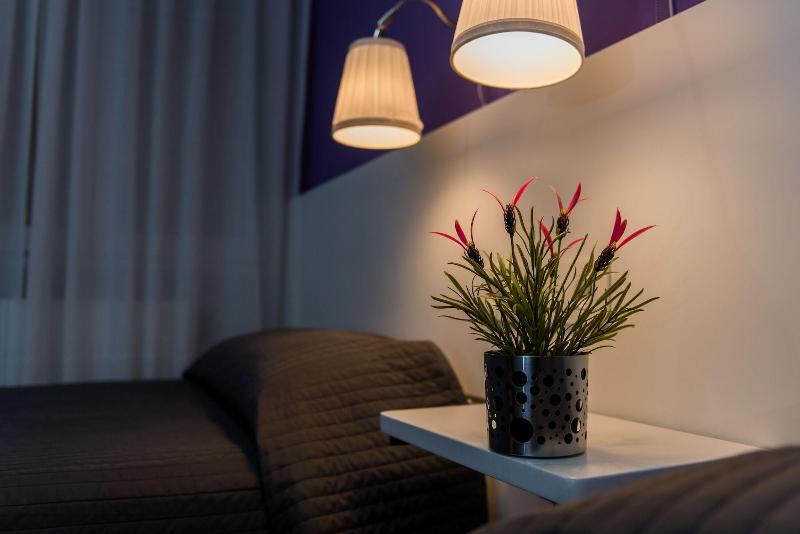 Hostal Verona image