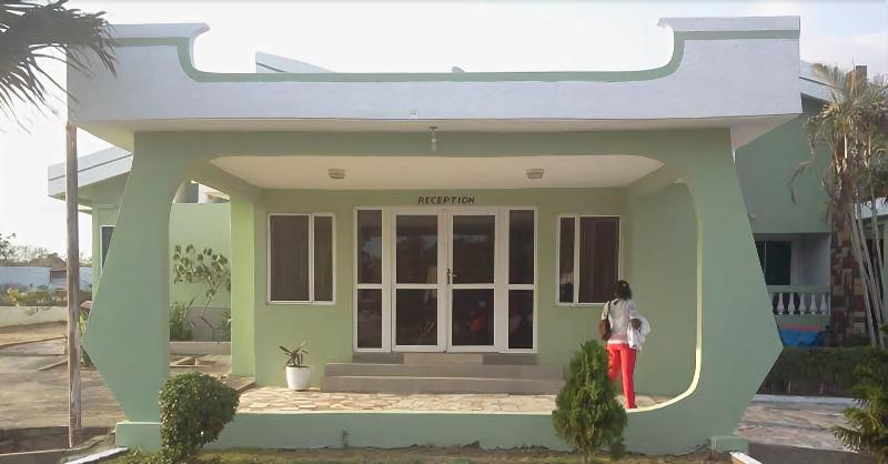 Meridian Drive Hotel image