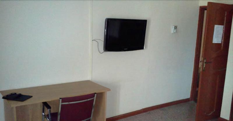 Meridian Drive Hotel image