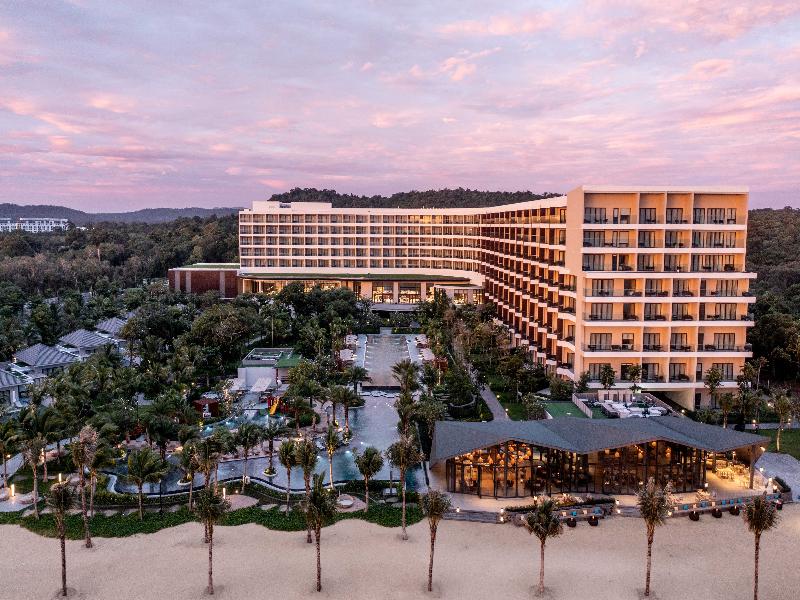 Crowne Plaza Phu Quoc Starbay Vietnam image