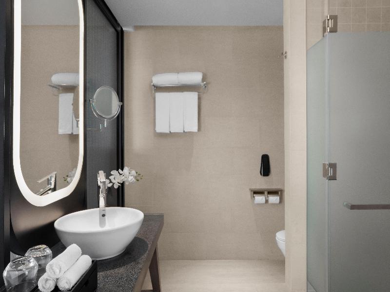Crowne Plaza Phu Quoc Starbay Vietnam image