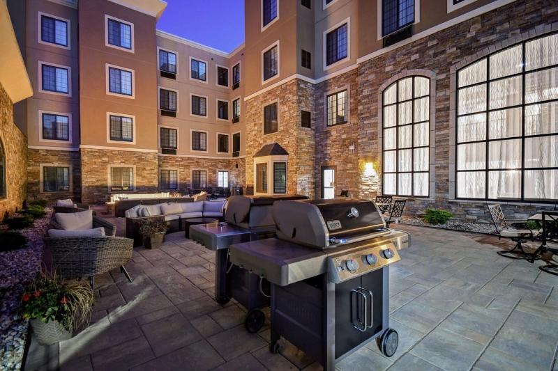 Staybridge Suites Southgate – Detroit Area photo 21