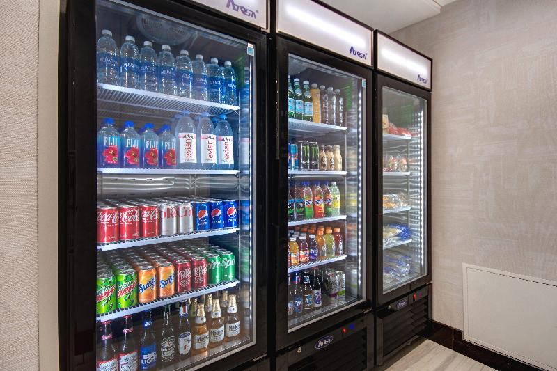 Staybridge Suites Southgate – Detroit Area