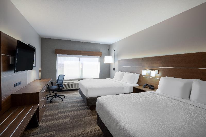 Holiday Inn Express & Suites Gilbert Mesa Gateway image