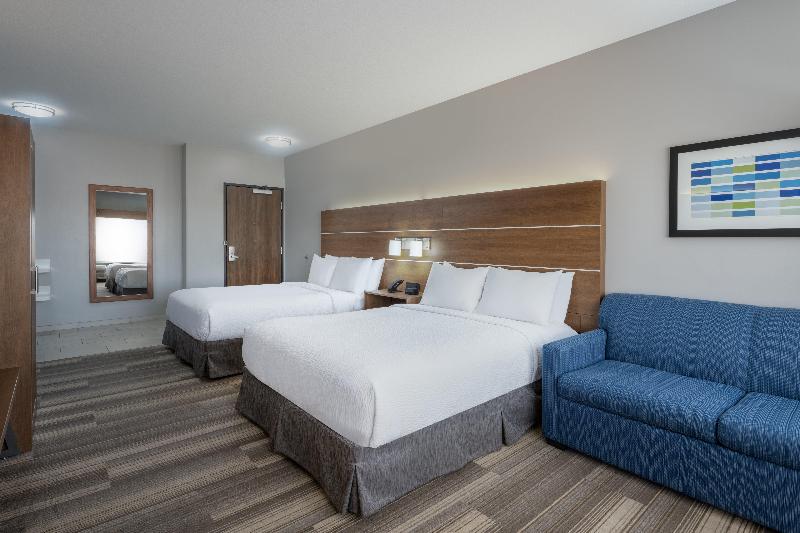 Holiday Inn Express & Suites Gilbert Mesa Gateway image
