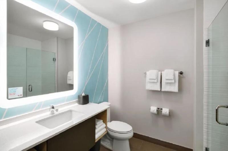 Avid Hotel Zeeland By IHG image