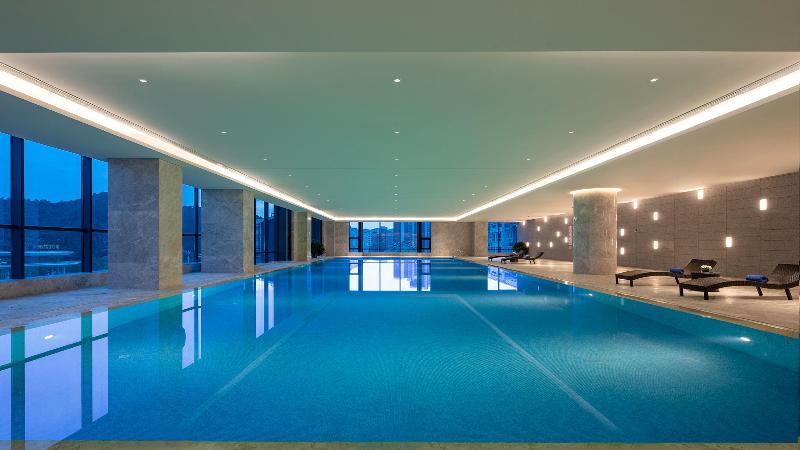 Holiday Inn Express Chengde Park View image