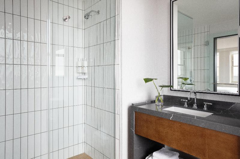Kimpton Harper Hotel image