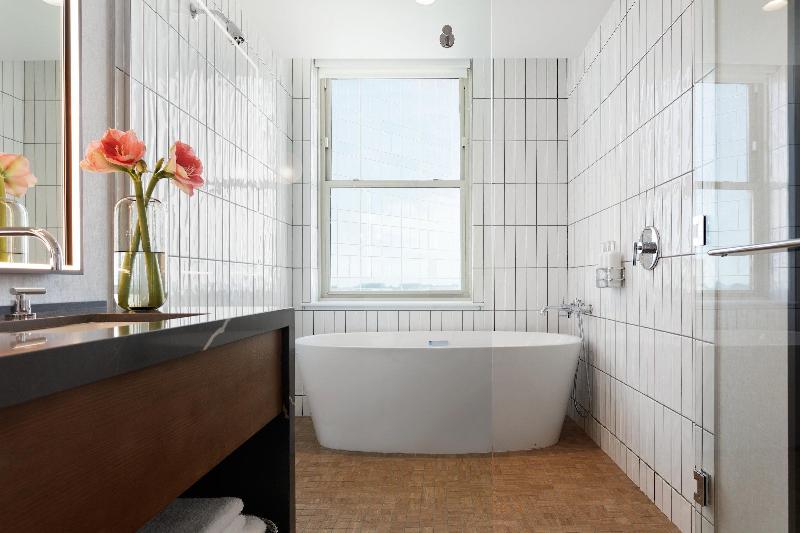 Kimpton Harper Hotel image