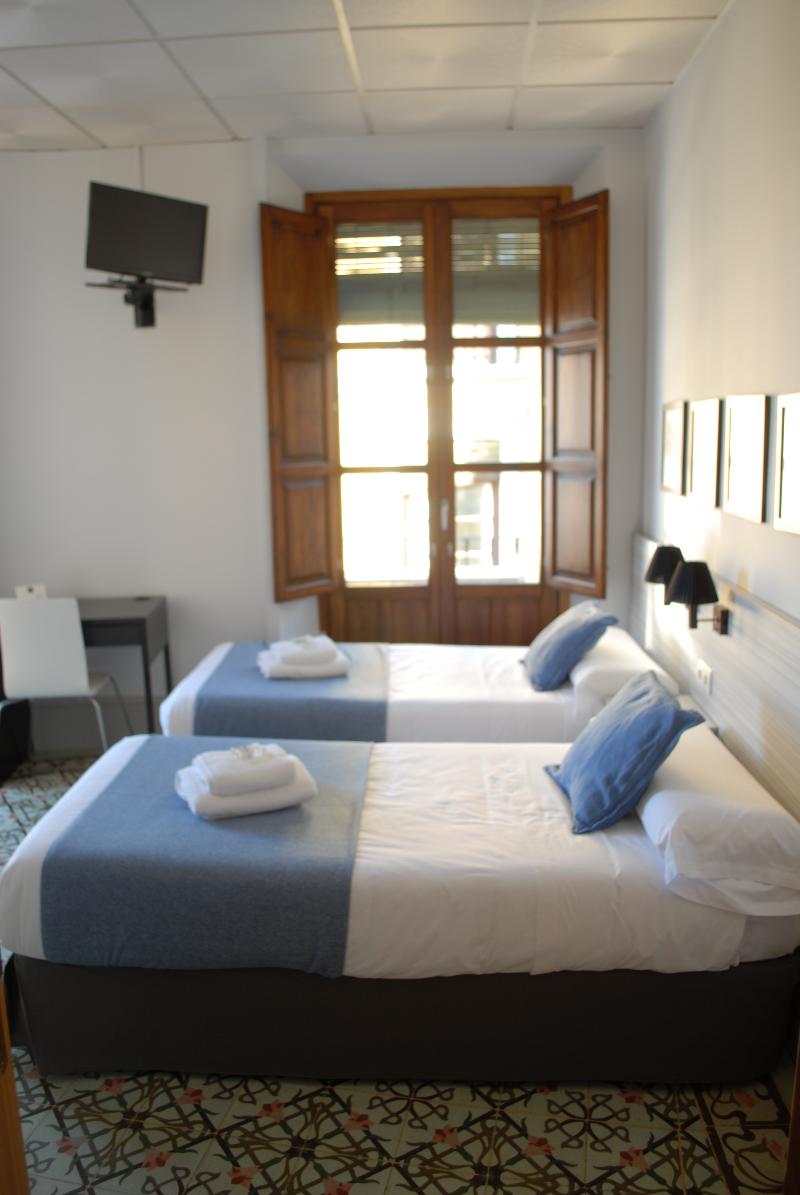 La Perla Granada Suites image