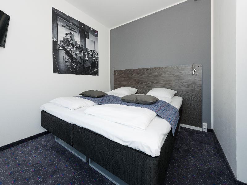 Cabinn Apartments image