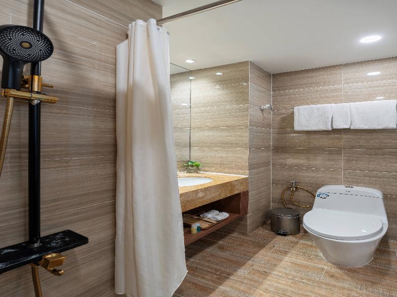 Nesta Hotel Saigon image