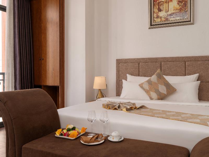 Nesta Hotel Saigon image
