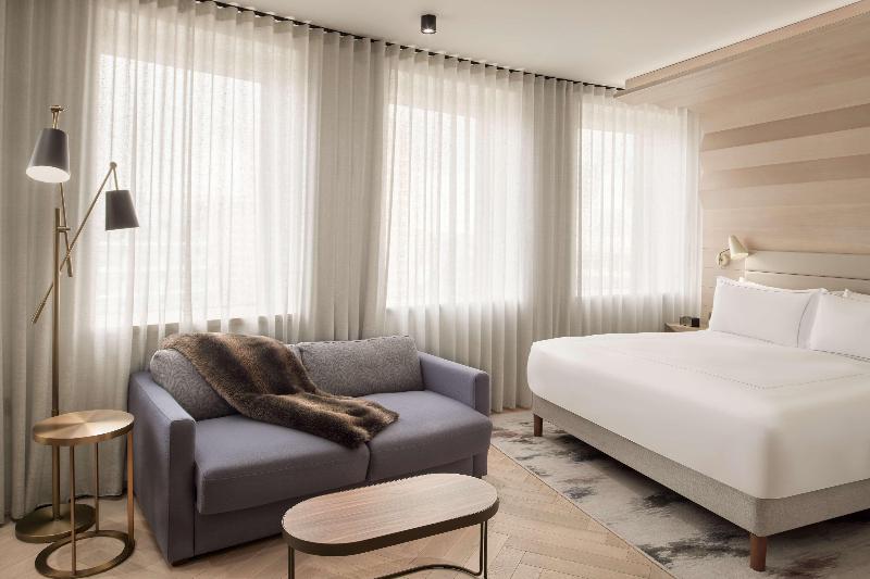 Canopy By Hilton London City image