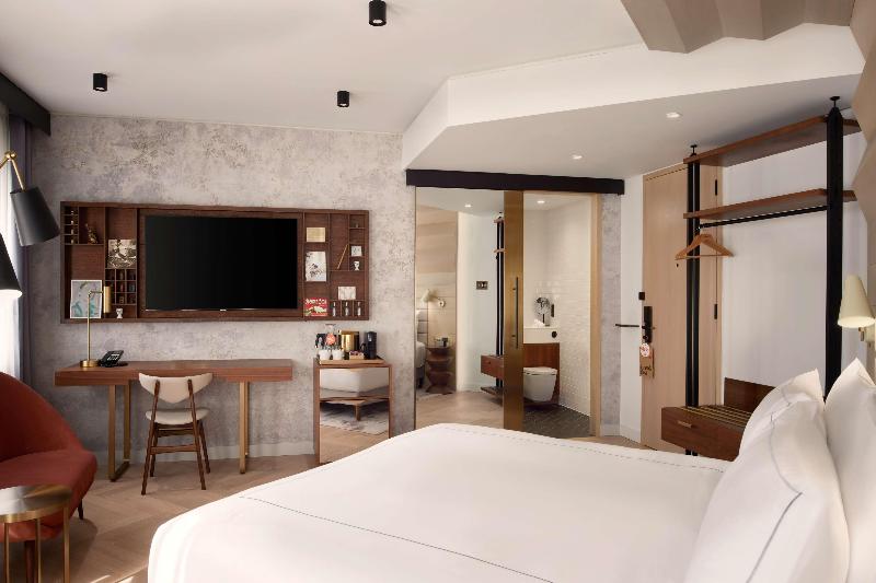 Canopy By Hilton London City image