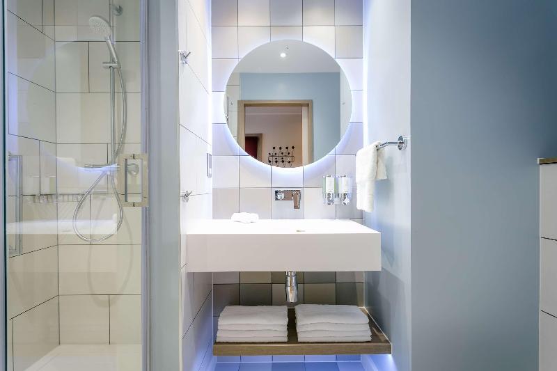 Hampton By Hilton Blackburn image