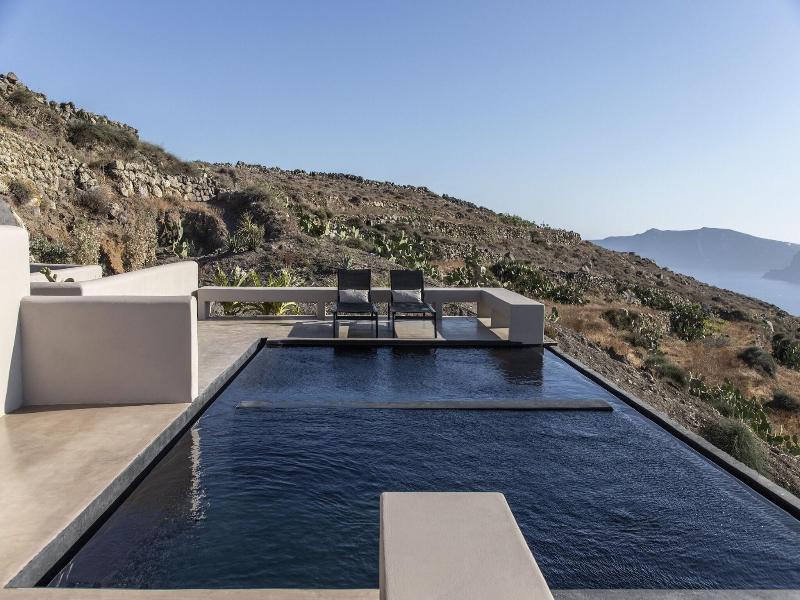 Nimbus Santorini — photo 36