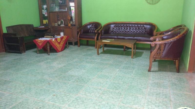 Adji Homestay by ZUZU