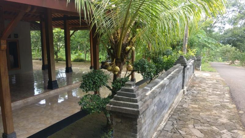 Dista Homestay by ZUZU