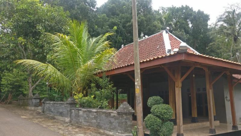 Dista Homestay by ZUZU