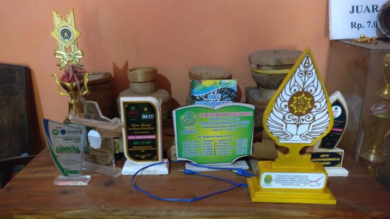 Klakat Bambu Homestay by ZUZU