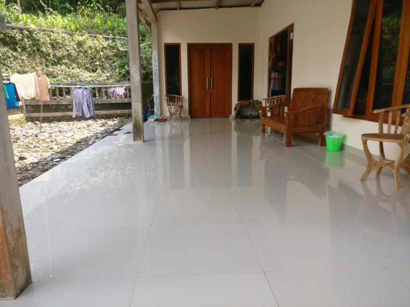 Andesta Homestay by ZUZU