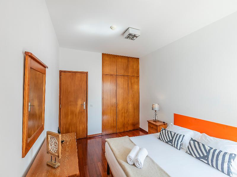 HI Porto - Youth Hostel image