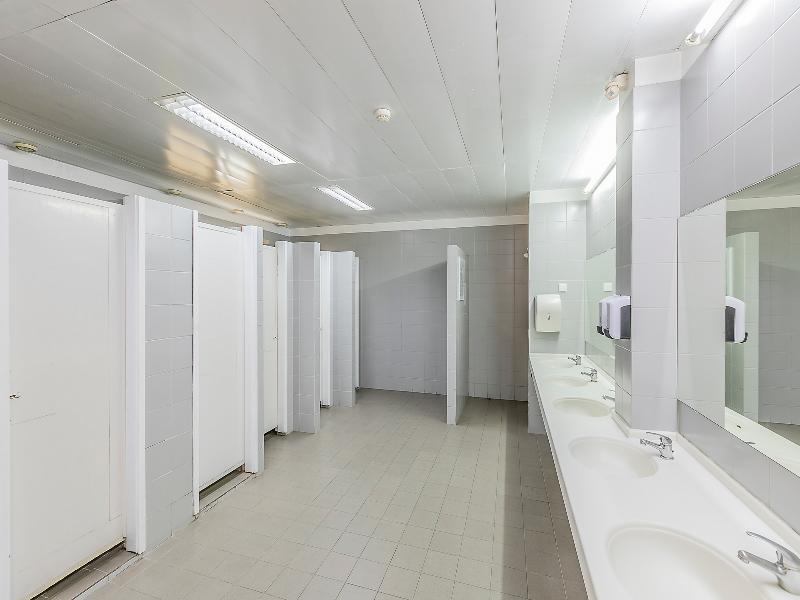 HI Porto - Youth Hostel image