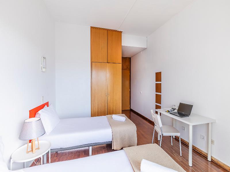 HI Porto - Youth Hostel image