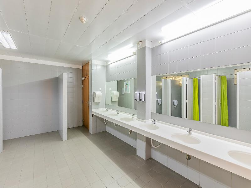 HI Porto - Youth Hostel image