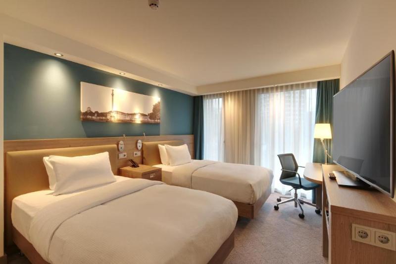 Bed room