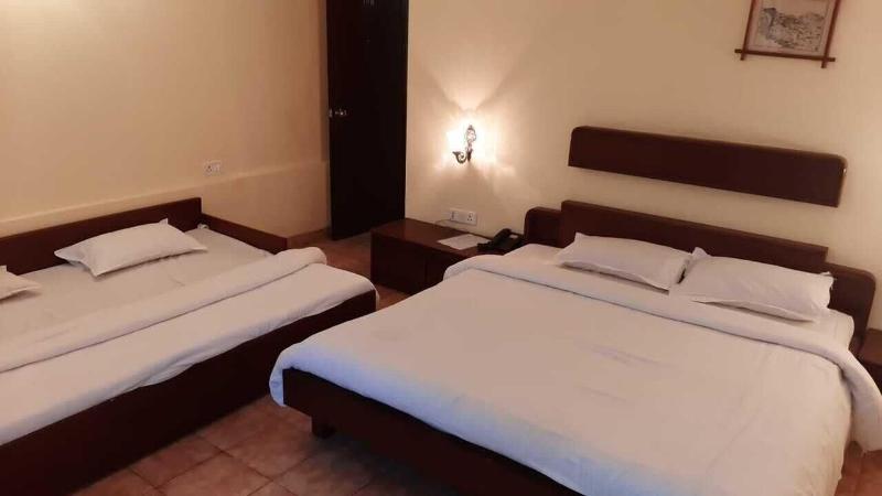 Dhanhills Hotel — photo 3