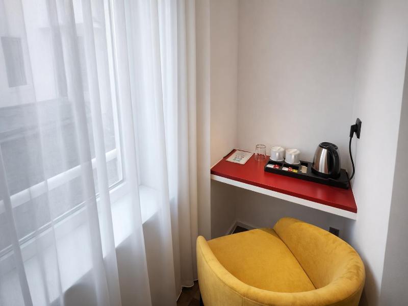 Clap Clap Hotel image