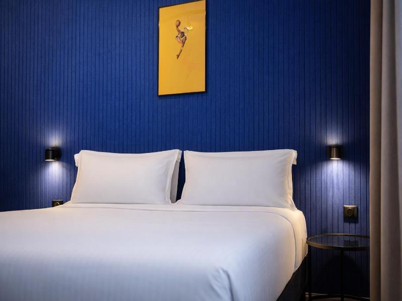Clap Clap Hotel image