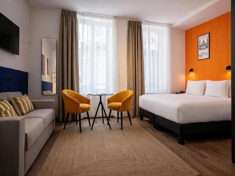 Clap Clap Hotel image