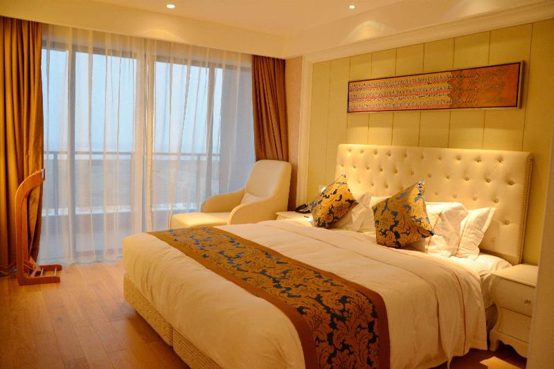 SUITE DELUXE RIVER VIEW