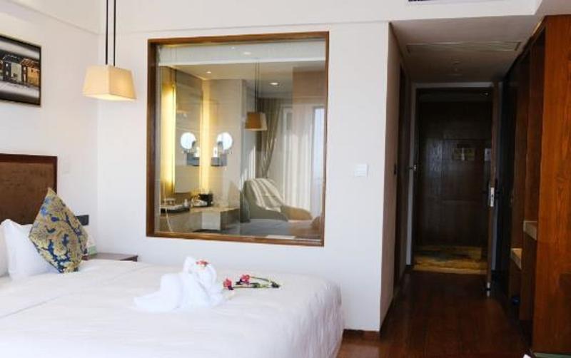 Wyndham Garden Lingshui image