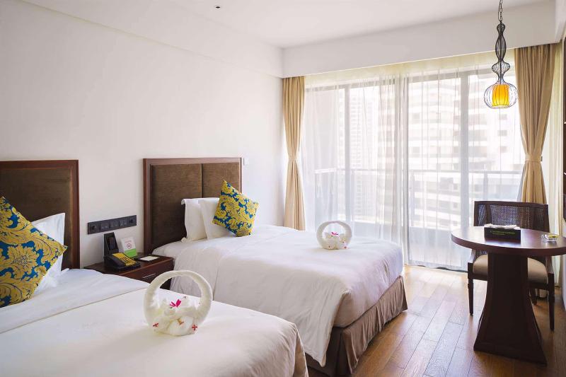 Wyndham Garden Lingshui image