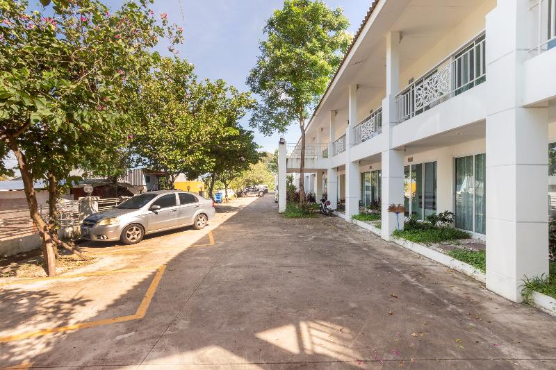 Chomchol The Resort — main photo