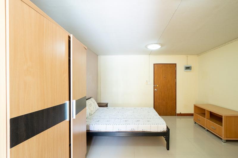 OYO 1071 Baan Tevej